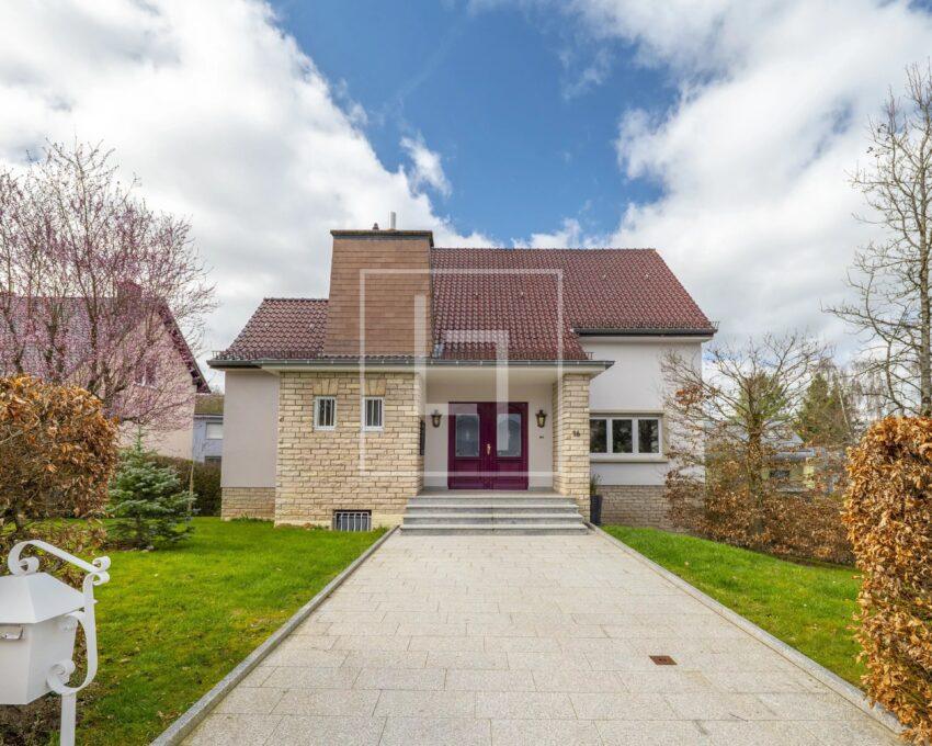 Single-family house with elegant architecture in Bridel – 5 bedrooms, terrace, garage, and land of over 7 ares