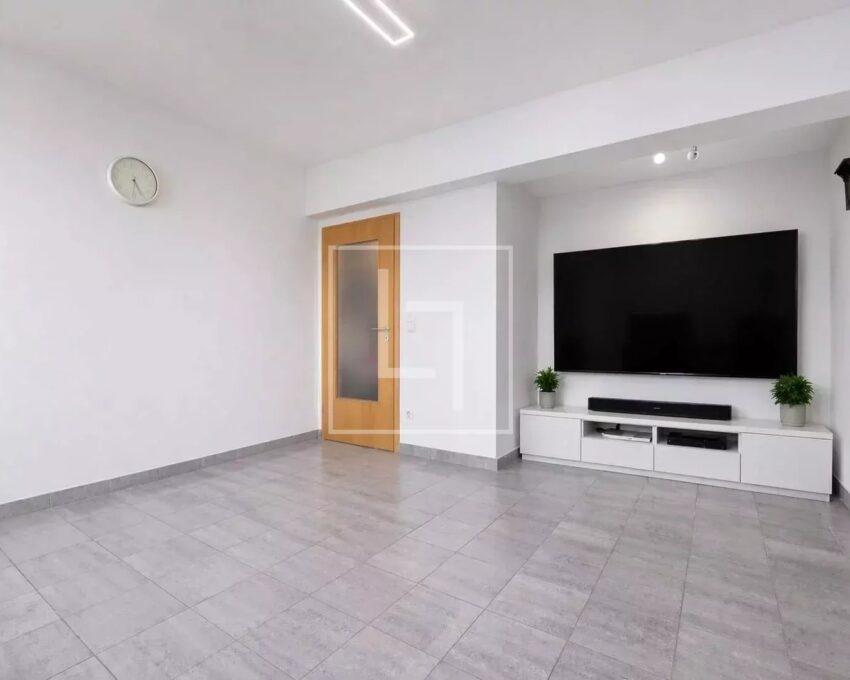Bright 2-Bedroom Duplex in Bettembourg